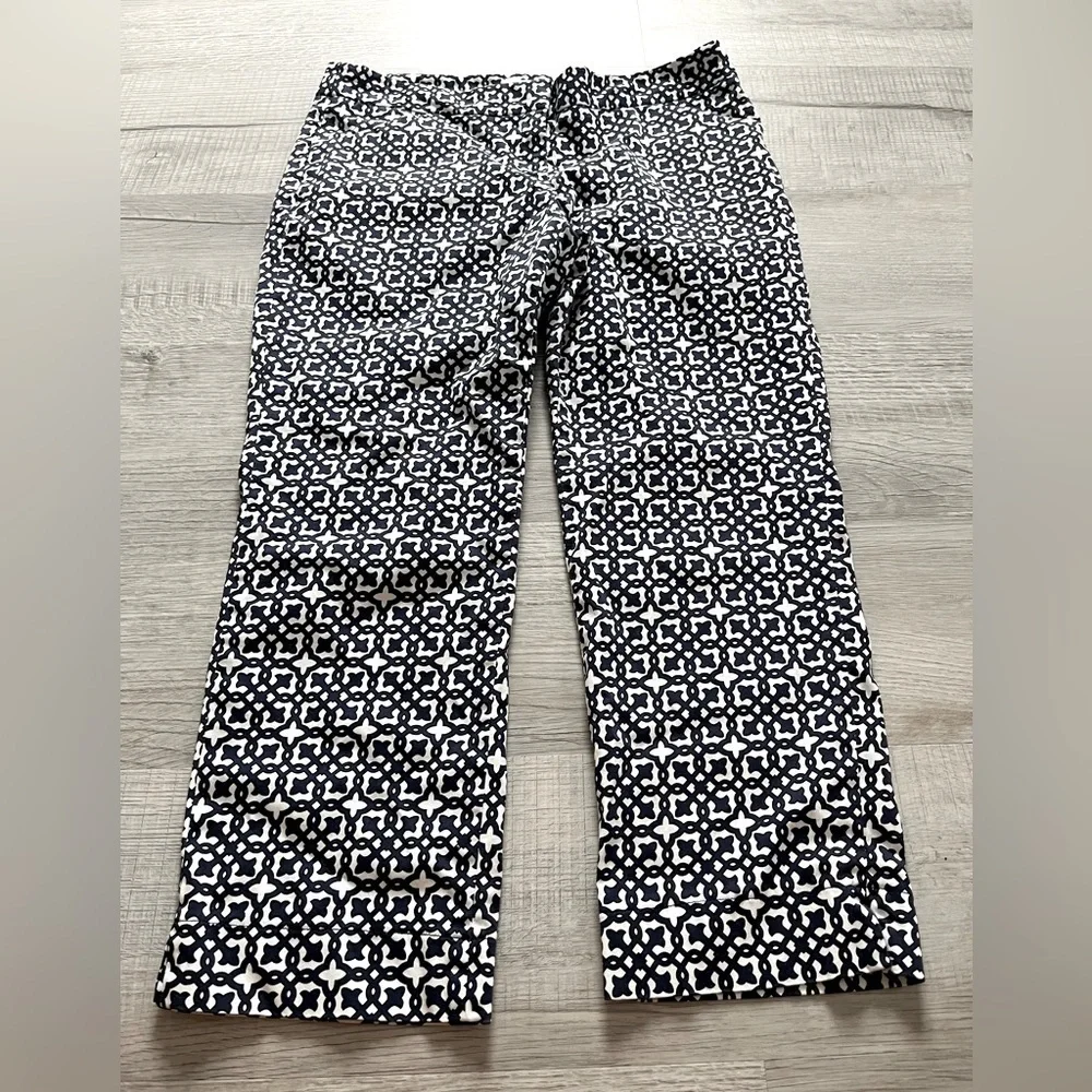Laundry by Shelli Segal cropped pants size 10
